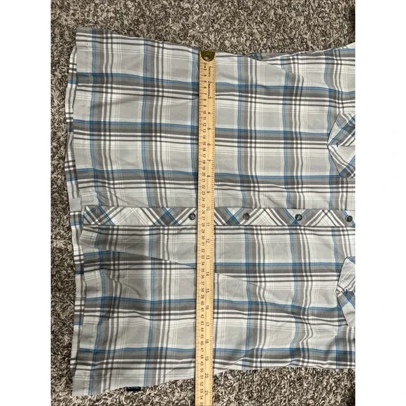 men's Kuhl short sleeve button down shirt (1870) - Picture 5 of 7